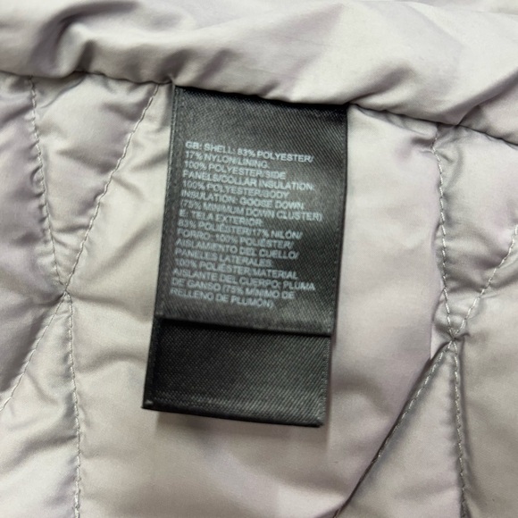 The North Face 550 Fill Down Puffer Vest Women's M Gray Metallic READ - Picture 9 of 14